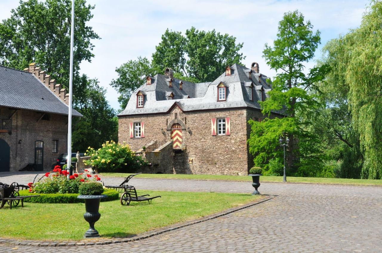 Hôtel Kleeburg à Euskirchen Extérieur photo