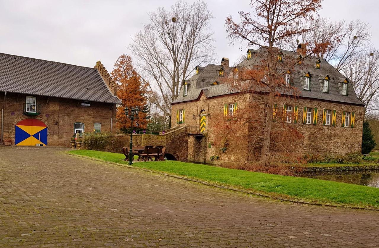 Hôtel Kleeburg à Euskirchen Extérieur photo